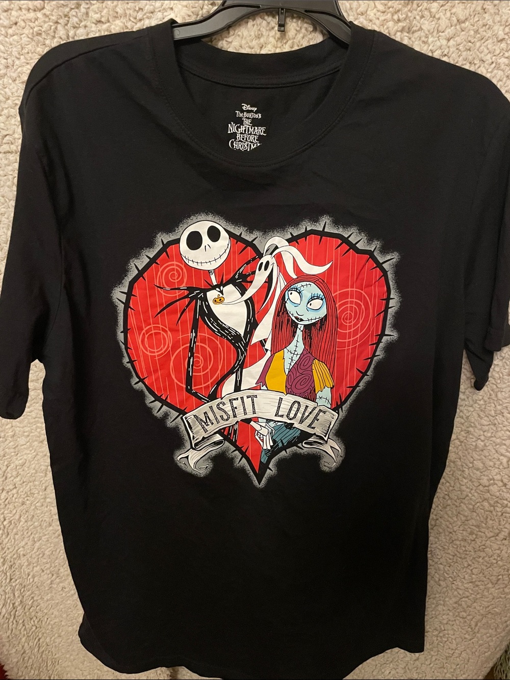 Disney The Nightmare Before Christmas Men’s XL "Misfit Love" Black Graphic Tee